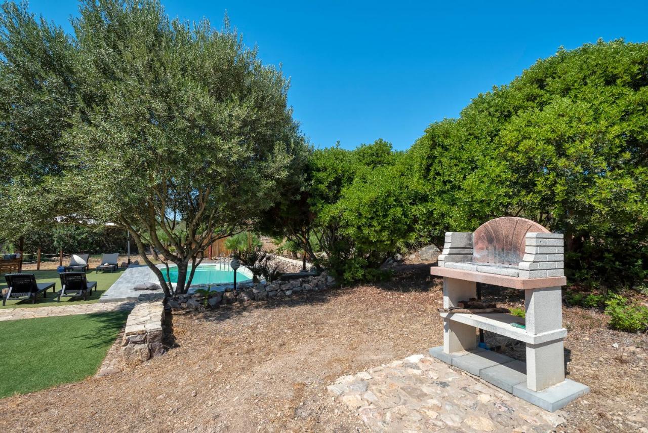 Villa Pedra Alghero - Appartamento In Villa Con Piscina Luaran gambar